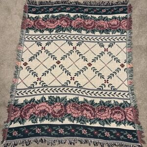 VTG Flowers Crown Crafts Throw Blanket Tapestry Floral Roses Cottagecore 46x64"